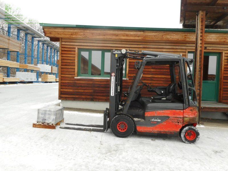 Linde e25-1 triplex + ss + 4. kreis ( batterie bj. 202