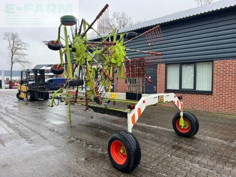 Claas liner 880 profil