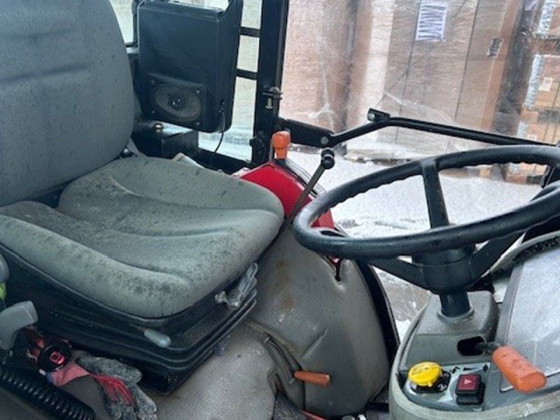 Massey Ferguson 1523 1523 HST