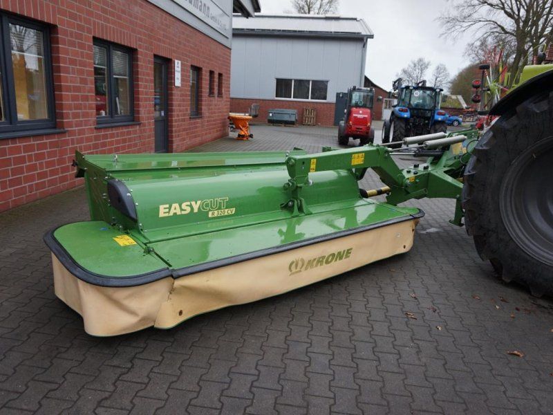Krone EASY CUT R320 CV Ersteinsatz 2024