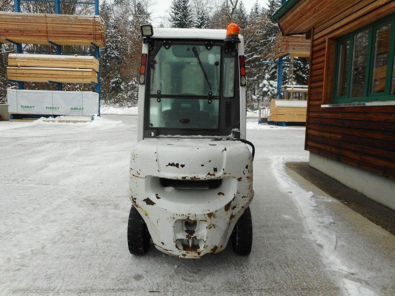 Nissan Y1D2A25Q Tripl 4,3m