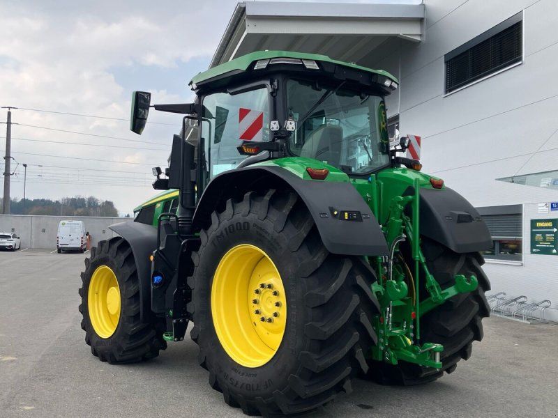 John Deere 7R 330