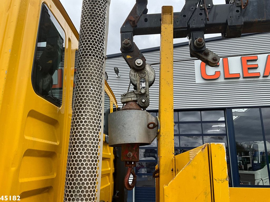 Man TGM 13.290 4x4 Hiab 9 Tonmeter laadkraan Just 222.472 km!