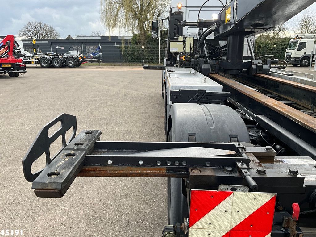 Man TGS 35.480 Euro 6 8x4 Deuringer Garagetransporter