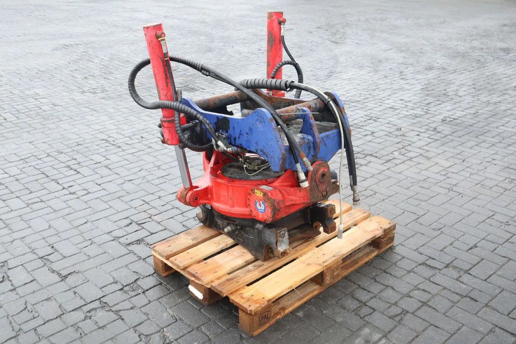 INDEXATOR ROTOTILT RT80 | TILTROTATOR | S70