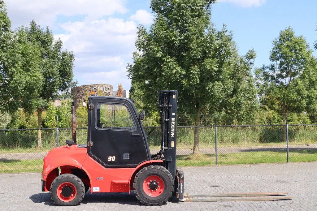 Hangcha CPCD30 - XW43C-RT4 | 4X4 | TRIPLEX | SIDESHIFT | SPREADERS