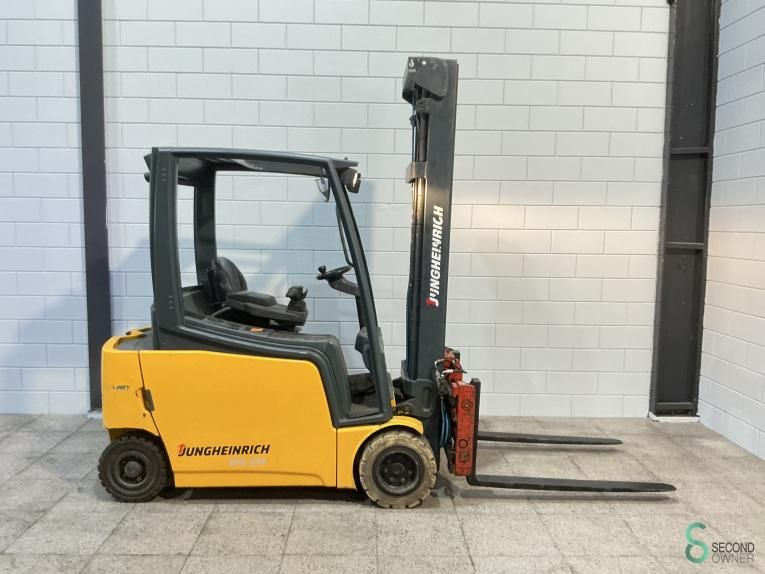 Forklifts Electric Jungheinrich EFG 320 2010