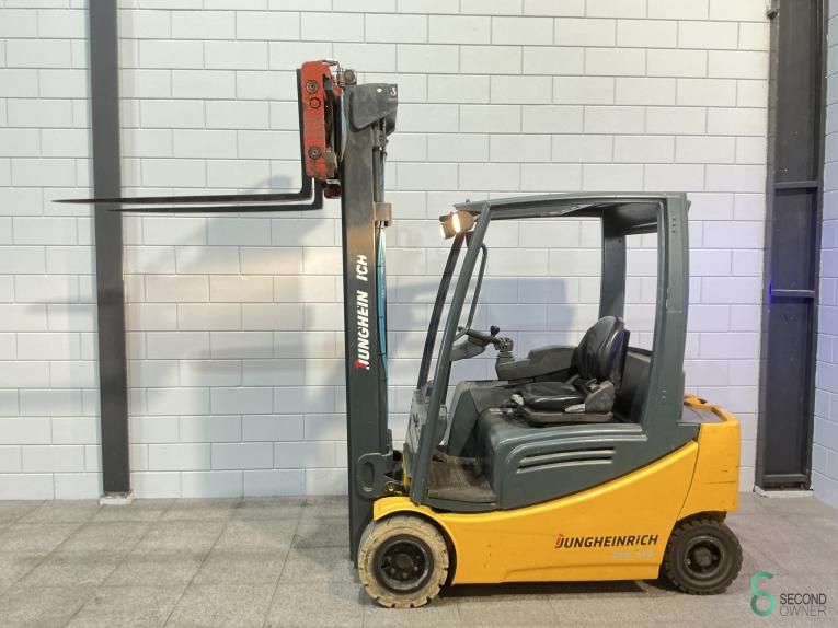 Forklifts Electric Jungheinrich EFG 320 2010