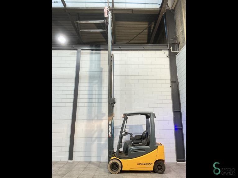 Forklifts Electric Jungheinrich EFG 320 2010