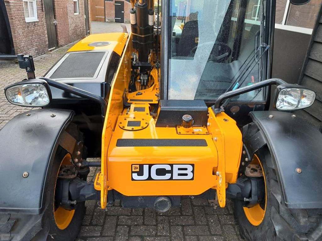 JCB 525-60 AGRI PLUS - Airco - Pelikaanbak