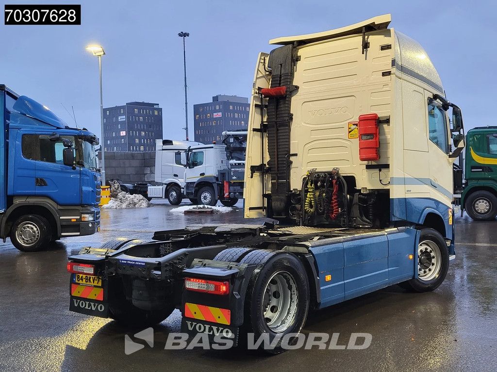 Volvo FH 420 4X2 XL 2xTanks I-ParkCool Leder