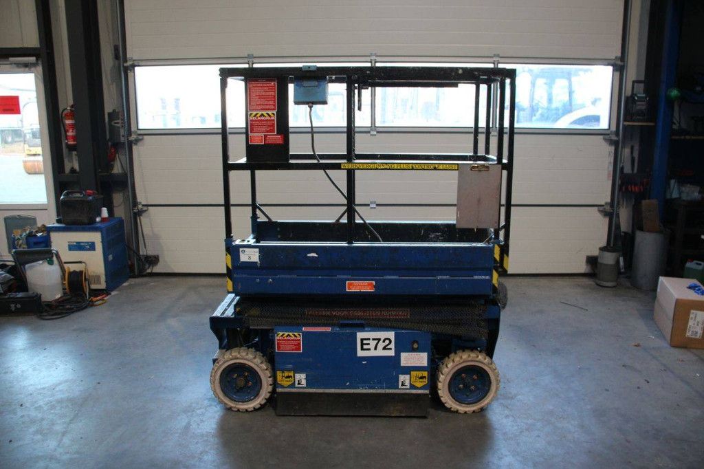 Scherenbühne Holland Lift MINISTAR Z-45EL8 Elektrisch 6,5 m 2000