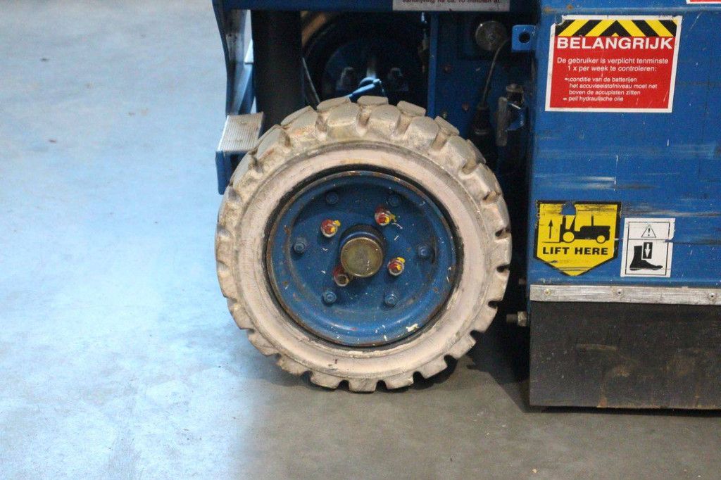 Scherenbühne Holland Lift MINISTAR Z-45EL8 Elektrisch 6,5 m 2000