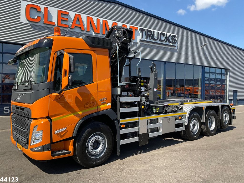 Volvo FM 420 8x2 Hiab 25 Tonmeter laadkraan Welvaarts laadkraan weegsysteem