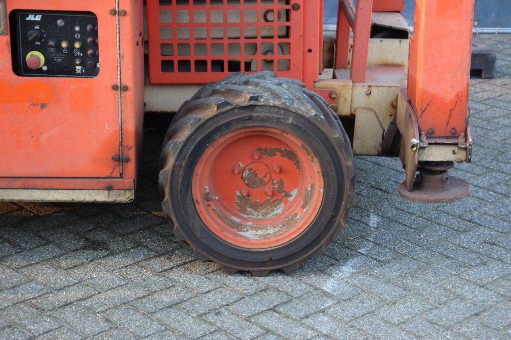 Schaarlift JLG 260MRT Diesel 9.75m 2006