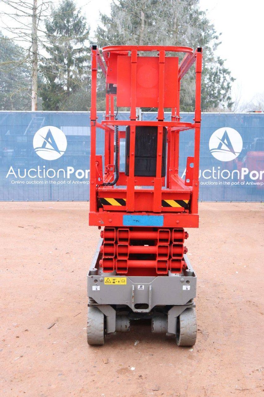 Scissor lift Genie GS-1930 Electric 7.8m 2006