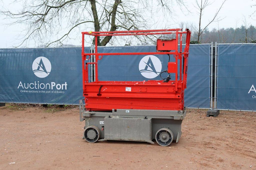 JLG 6RS Electric Scissor Lift 7.8m 2014