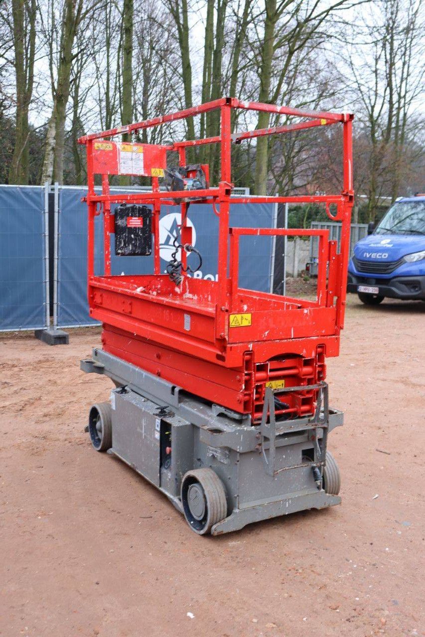 JLG 6RS Electric Scissor Lift 7.8m 2014