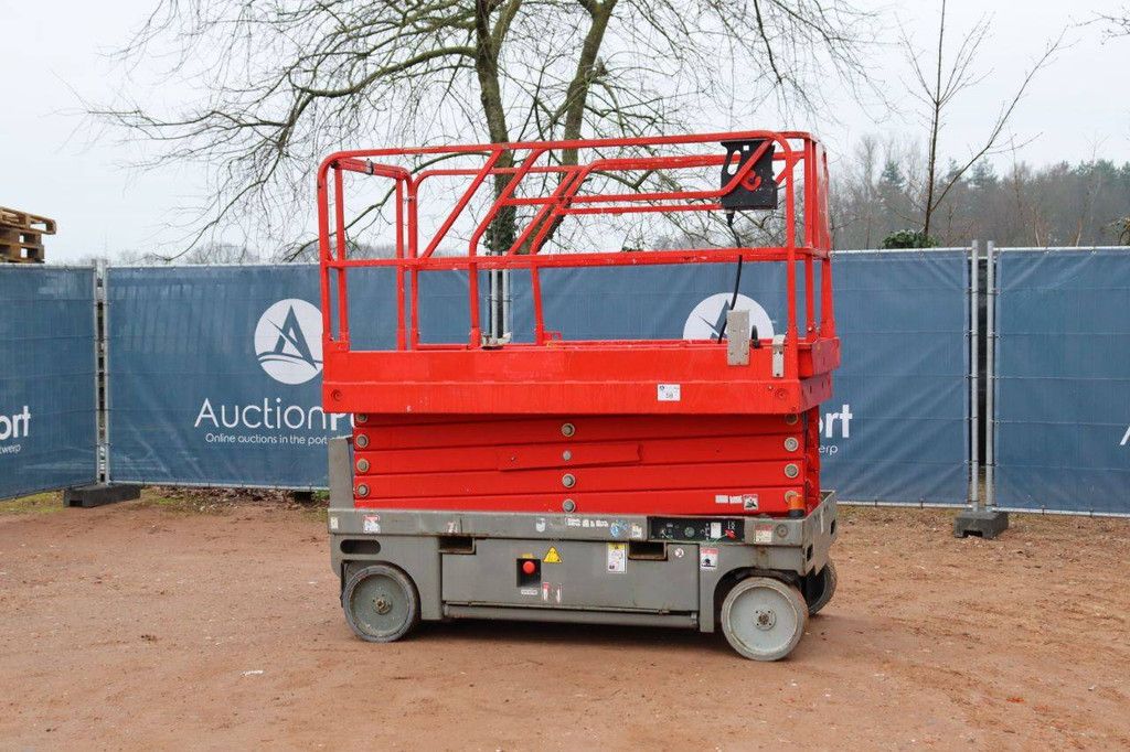 Scherenbühne Haulotte Kompaktelektrisch