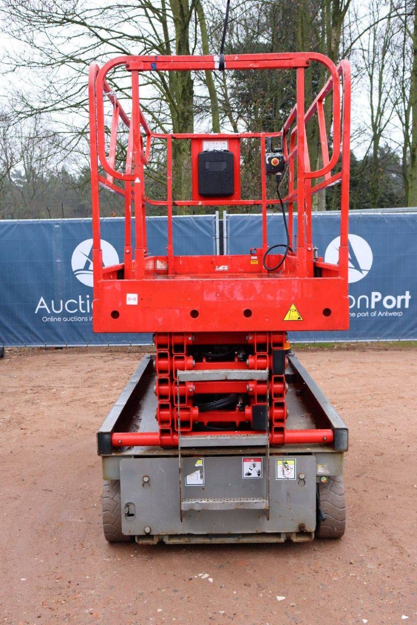 Scherenbühne Haulotte Kompaktelektrisch