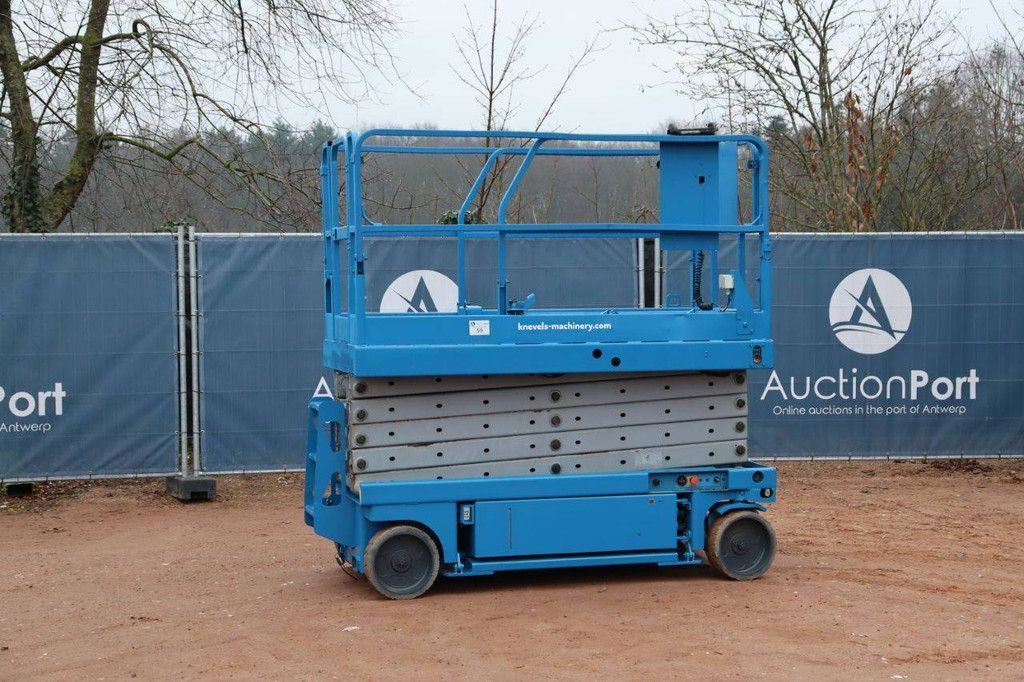 Scherenbühne Genie GS-3246 Elektrisch 11,8 m 2002