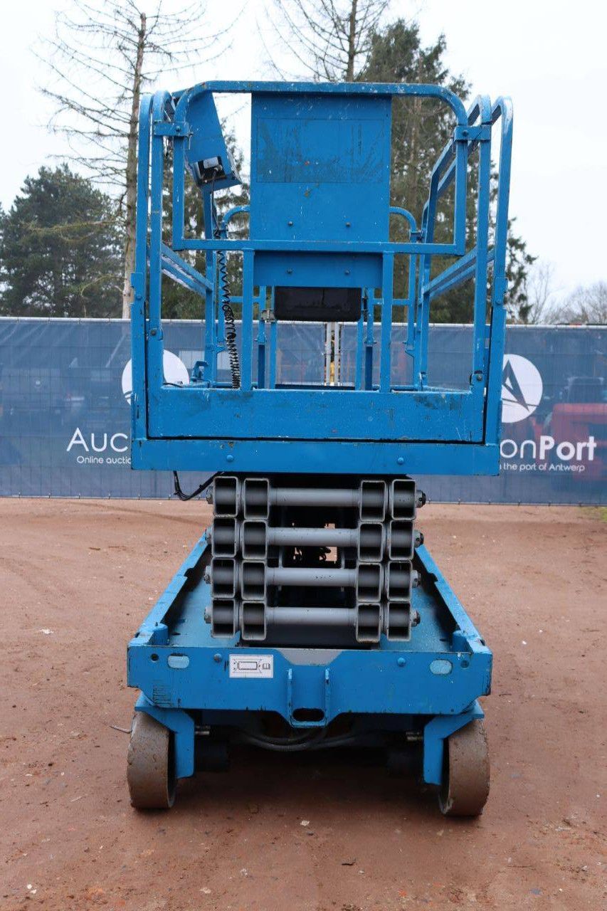 Scherenbühne Genie GS-3246 Elektrisch 11,8 m