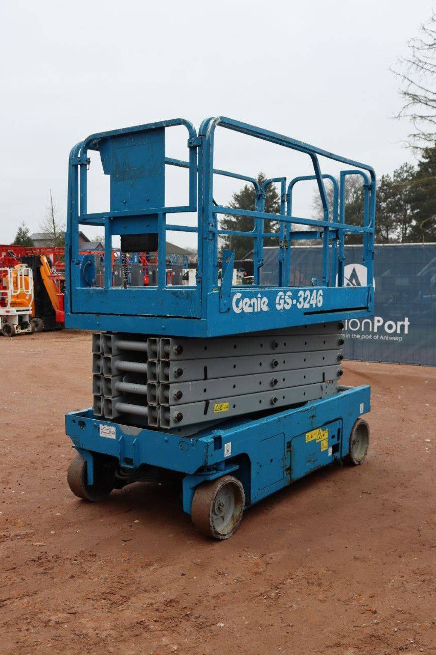 Scherenbühne Genie GS-3246 Elektrisch 11,8 m