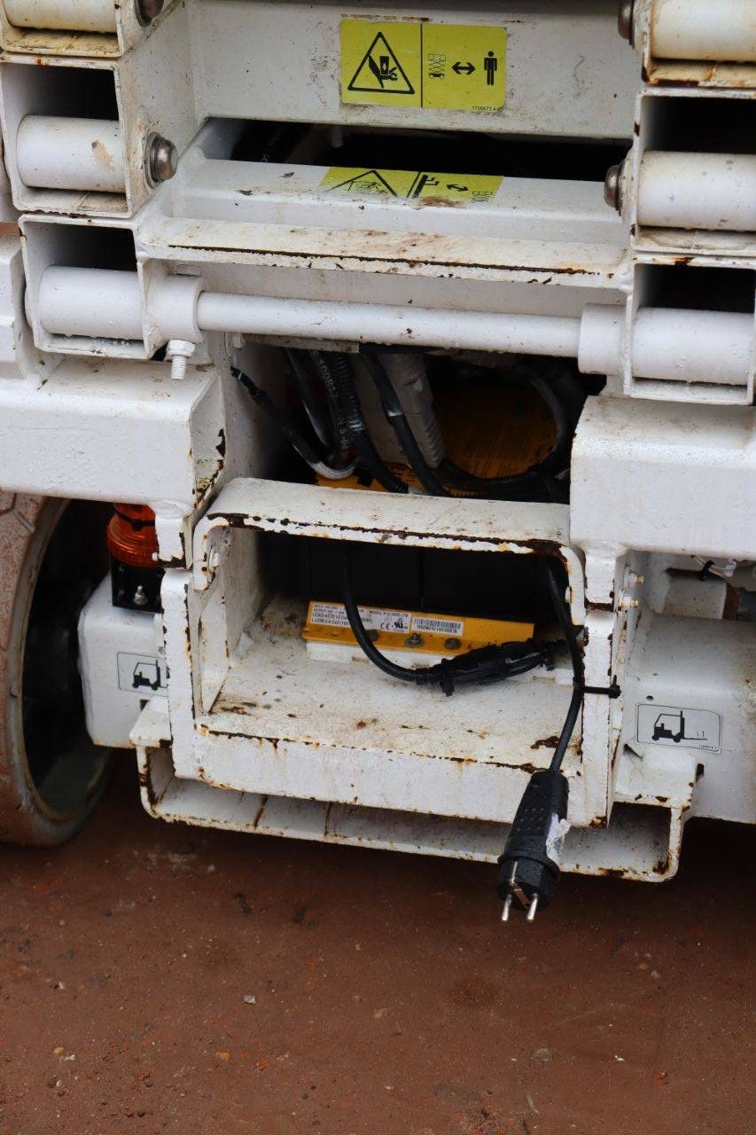 JLG 1930ES Electric Scissor Lift 7.8m