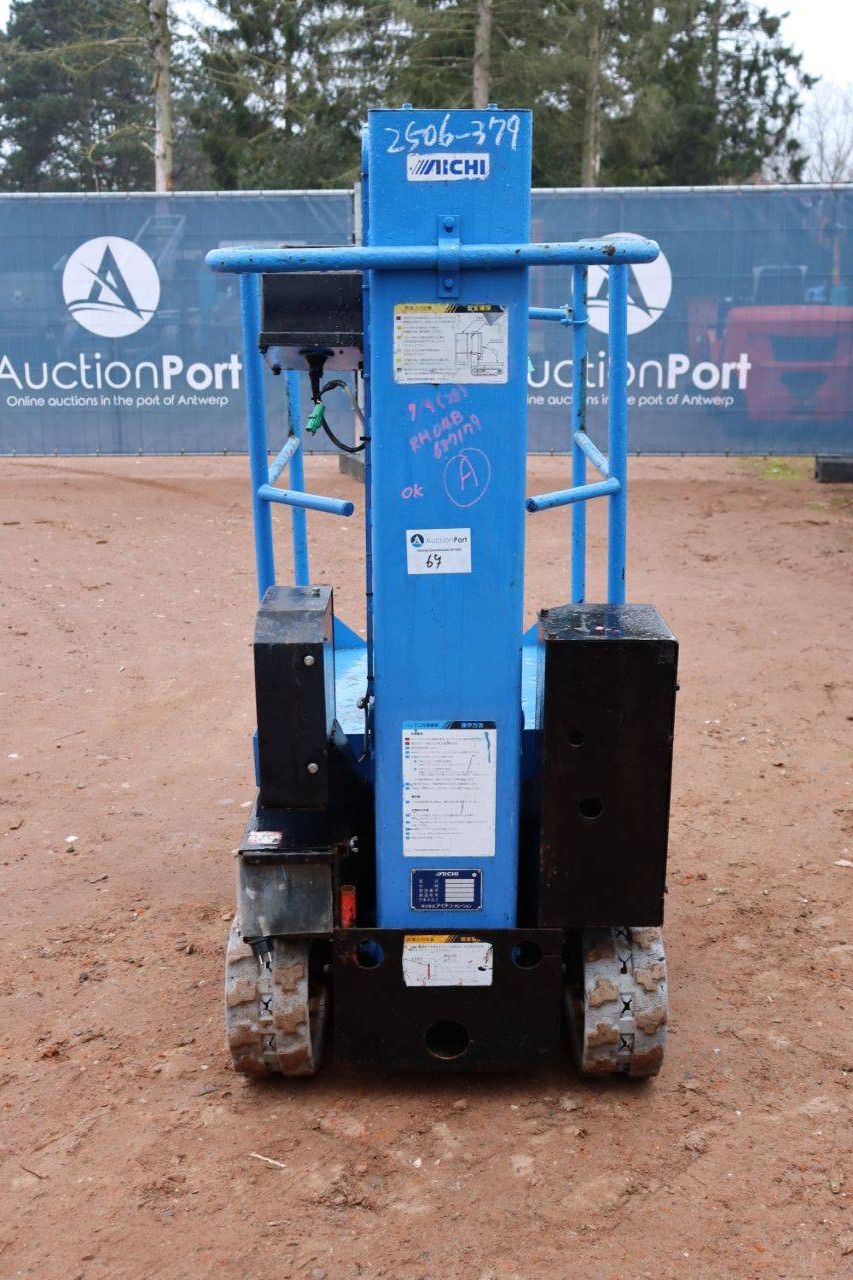 Mast lift Aichi RM04B Electric 5.8m 2005