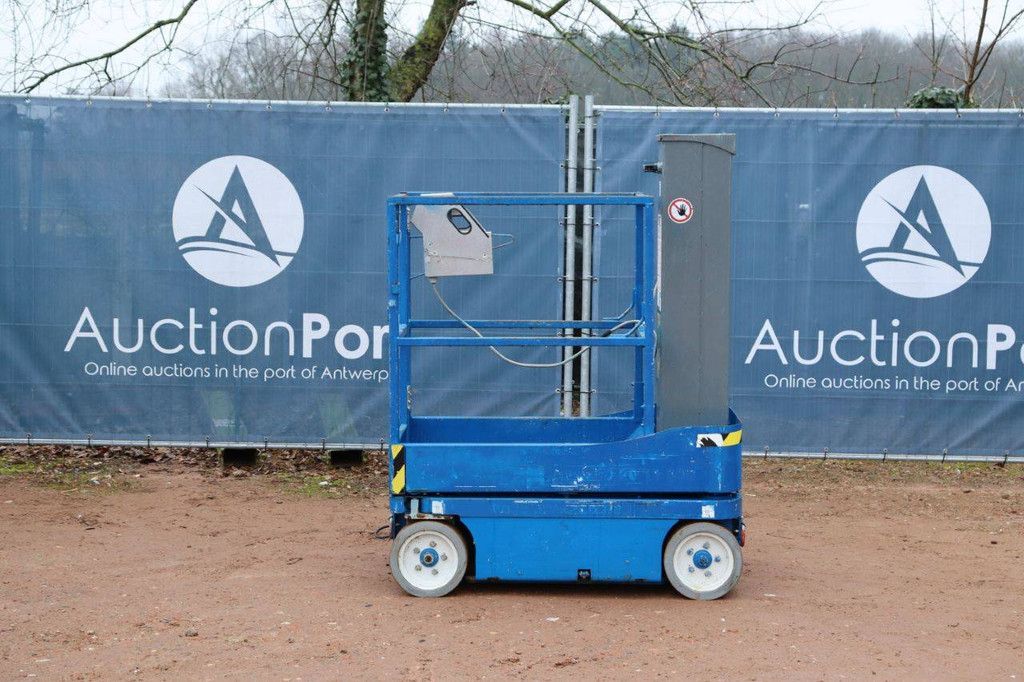 Skyjack SJ 12 Electric Mast Lift 5.66m 2015