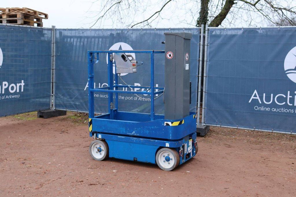 Skyjack SJ 12 Electric Mast Lift 5.66m 2015