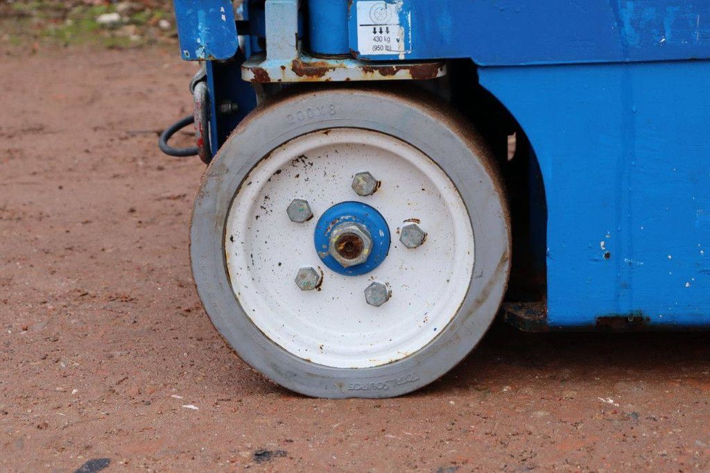 Skyjack SJ 12 Electric Mast Lift 5.66m 2015