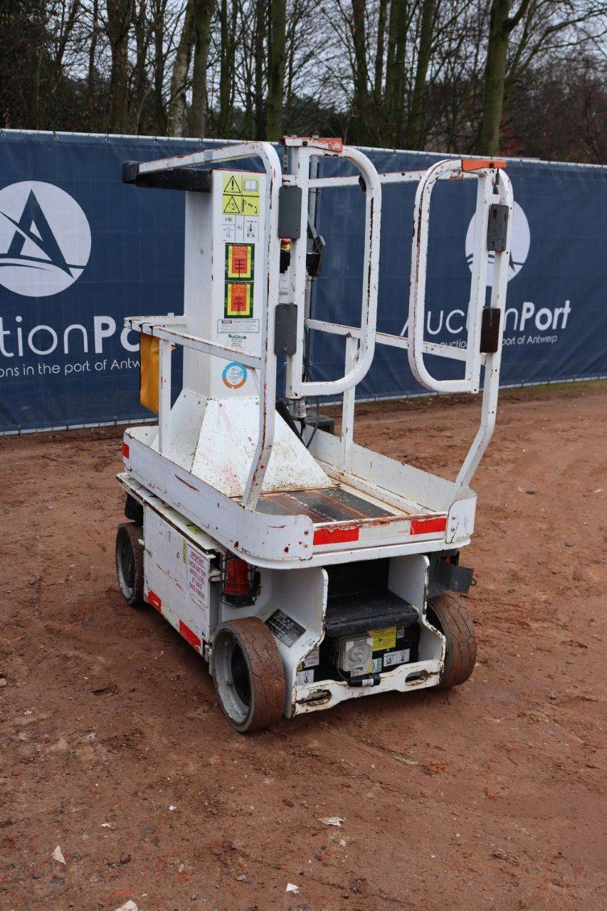 JLG 1230ES Elektrischer Mastlift 5,66 m 2014