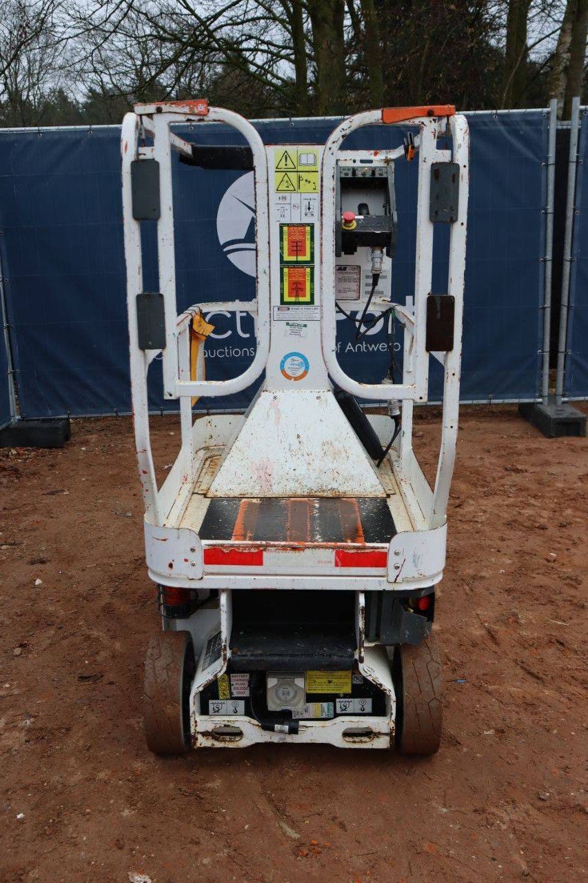 JLG 1230ES Elektrischer Mastlift 5,66 m 2014