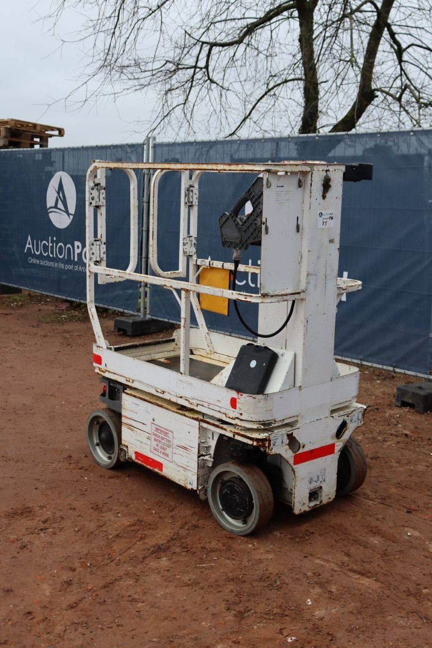 JLG 1230ES Elektrischer Mastlift 5,66 m 2013