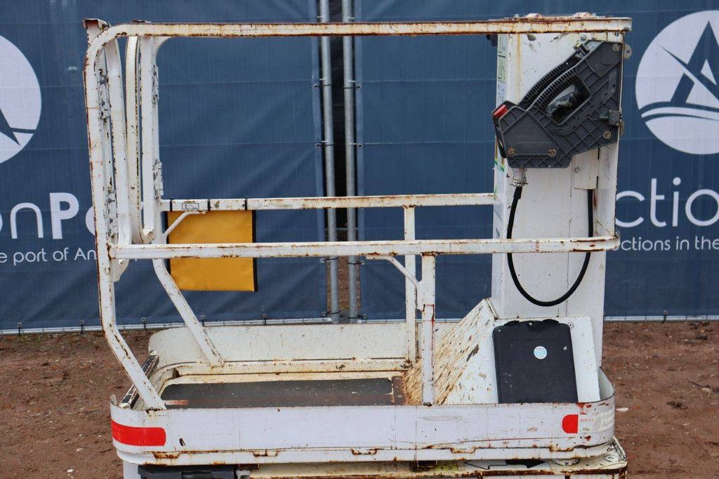 JLG 1230ES Elektrischer Mastlift 5,66 m 2013