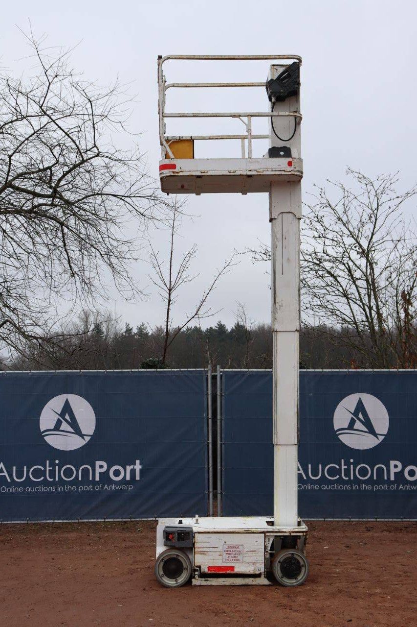 JLG 1230ES Elektrischer Mastlift 5,66 m 2013