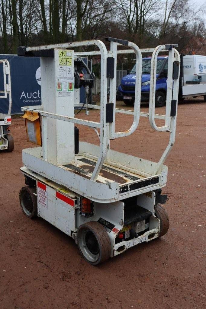 JLG Electric Scissor Lift Mast Boom Lift