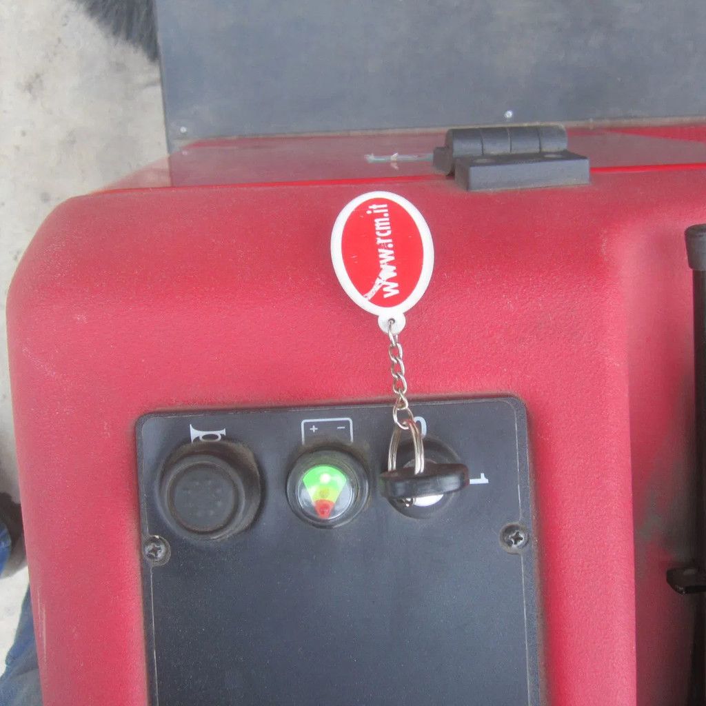 RCM Veegmachine zit-veeg Atom/E-plus.