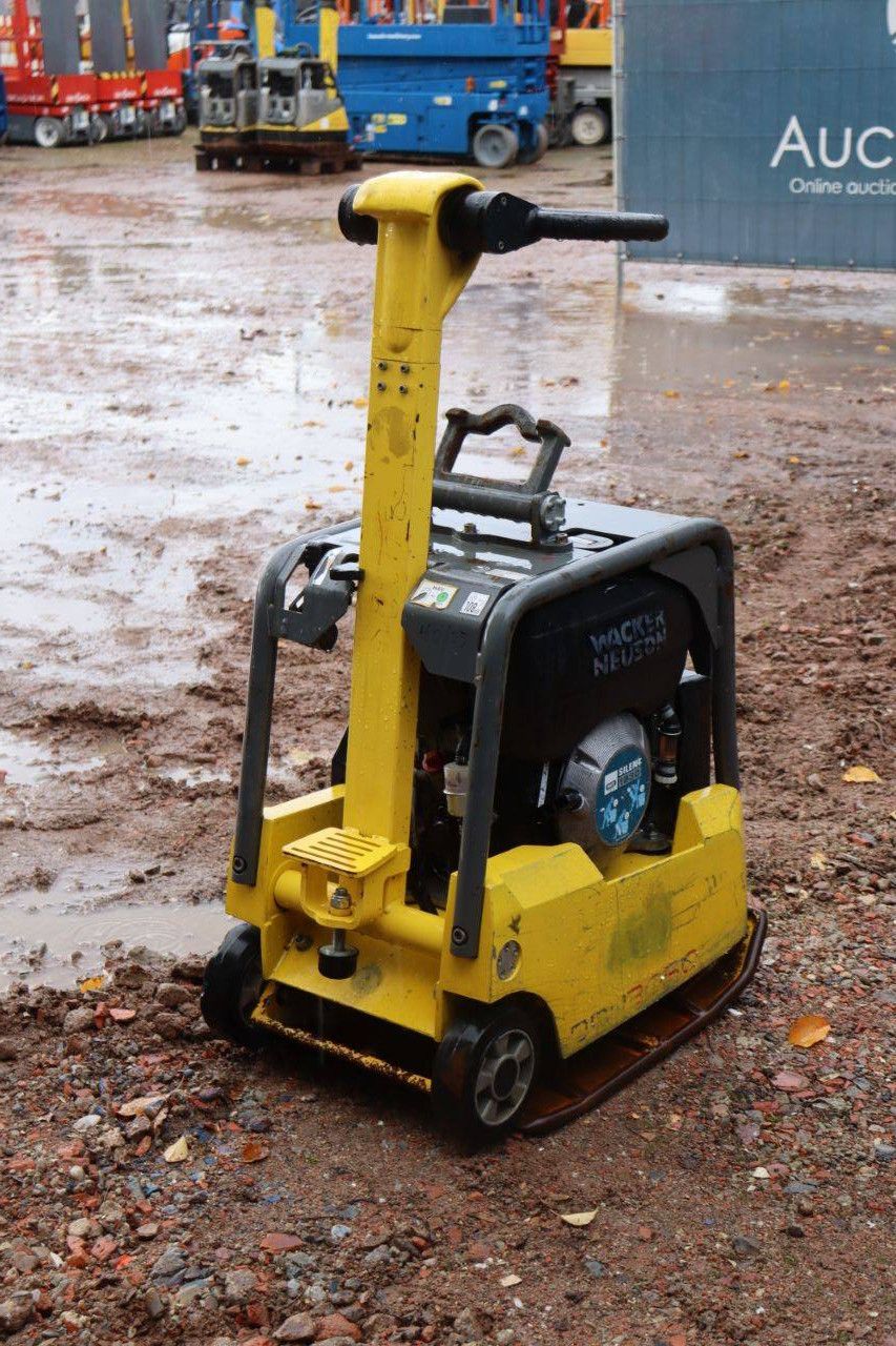 Vibrationsplatte Wacker Neuson DPU3050 Diesel 4,2 kW 2016