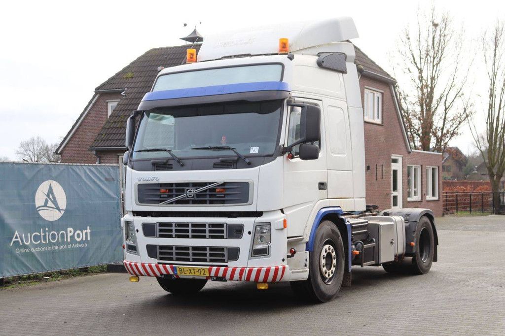 Fahrgestell Kabine Volvo FM9 4X2T FAL6.7 RAD-A4 Diesel 2002