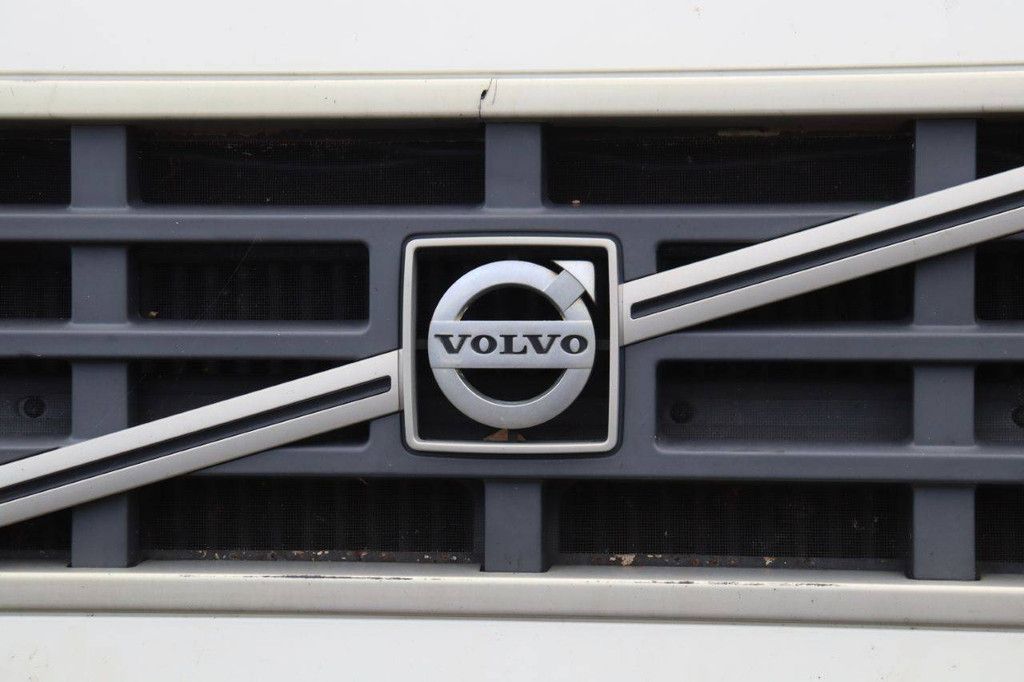 Fahrgestell Kabine Volvo FM9 4X2T FAL6.7 RAD-A4 Diesel 2002