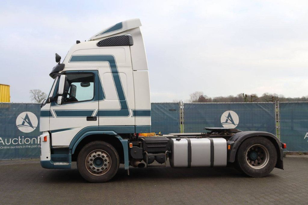 Fahrgestell mit Fahrerhaus Volvo FM 390 Diesel 2008