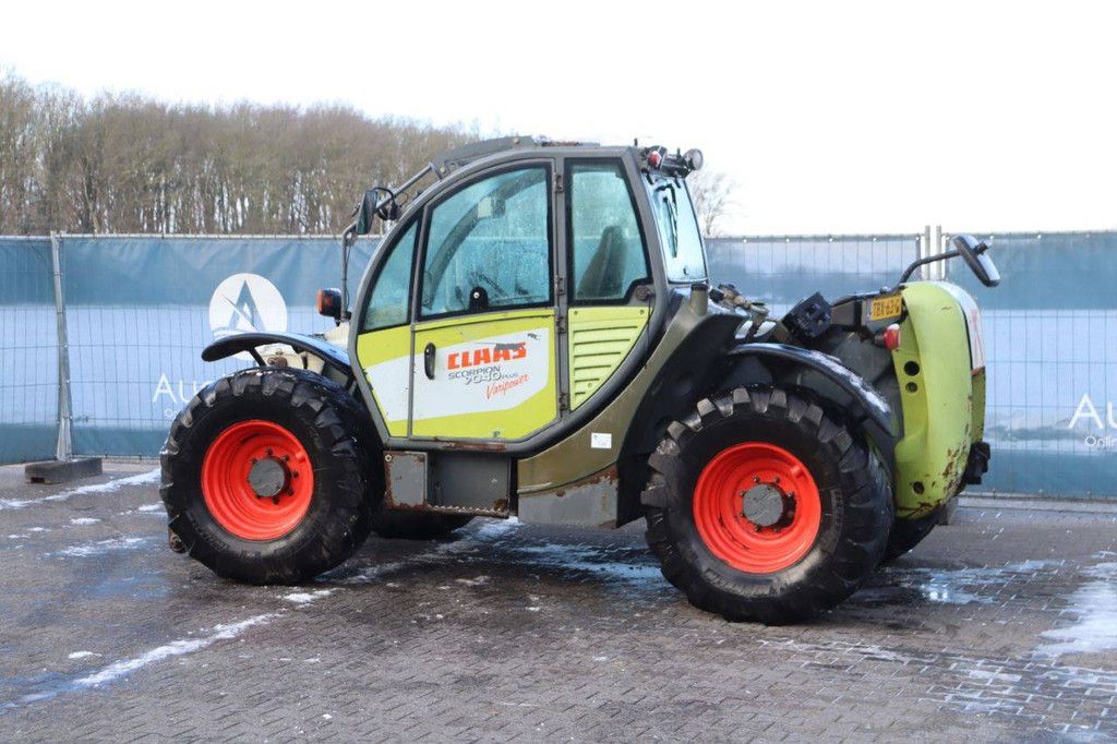 Teleskoplader Claas SCORPION 7040 Diesel 88kW 4000kg 7m 2010