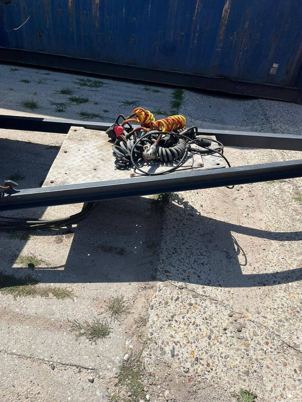 Flatbed-Sattelauflieger Cuppers 2002