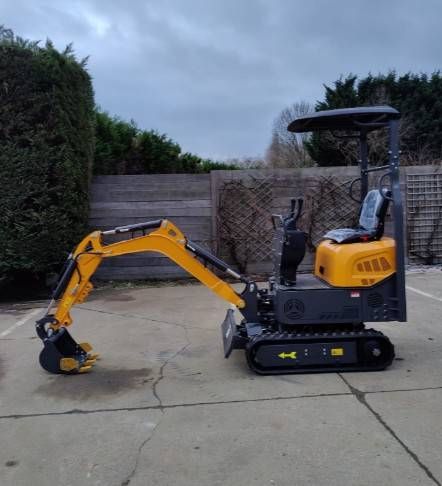 Mini excavator Katco Q13 Power+ Diesel 10.5 hp New