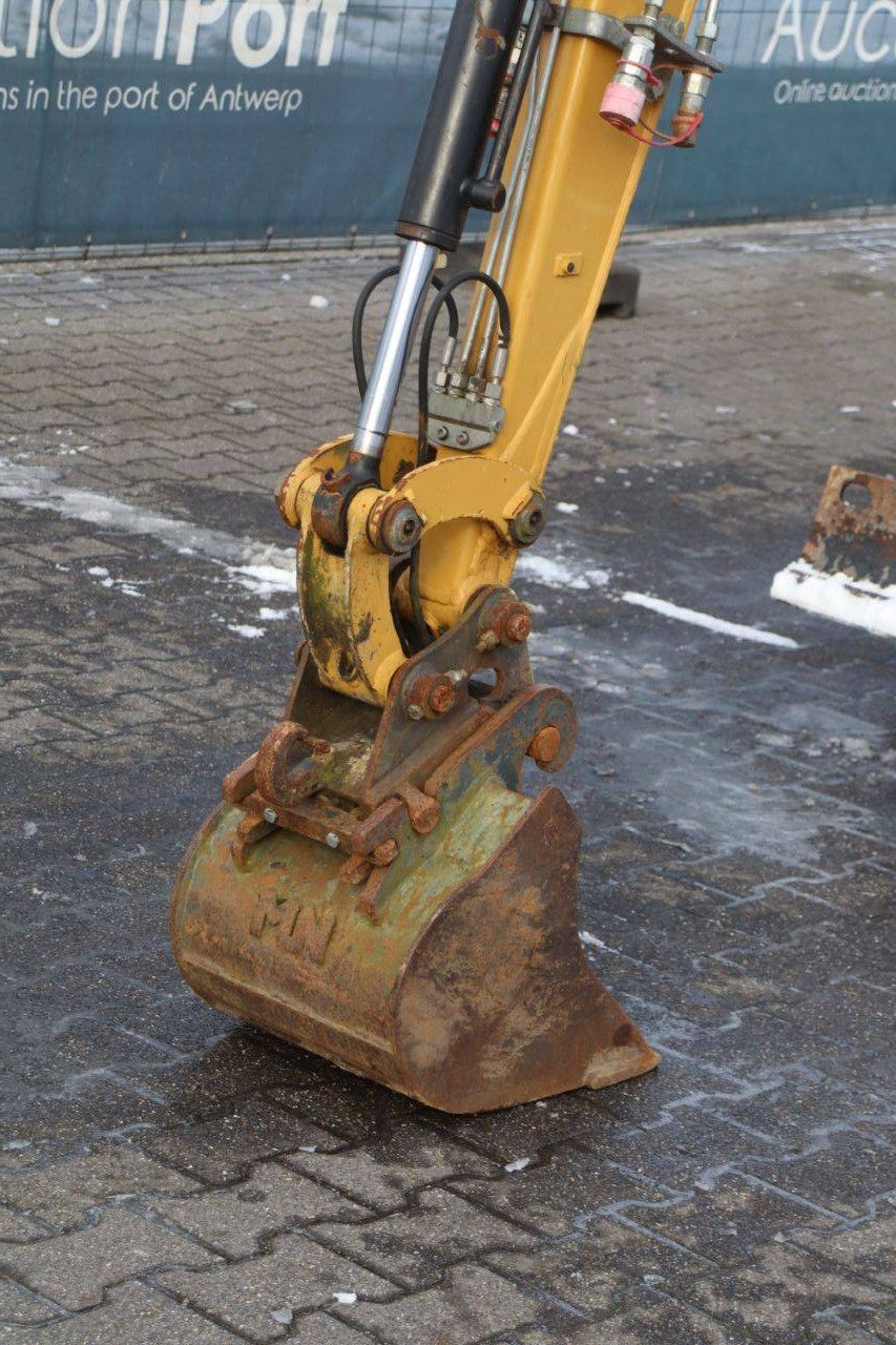 Minibagger Caterpillar 301.7D Diesel 13,8 kW, Baujahr 2018