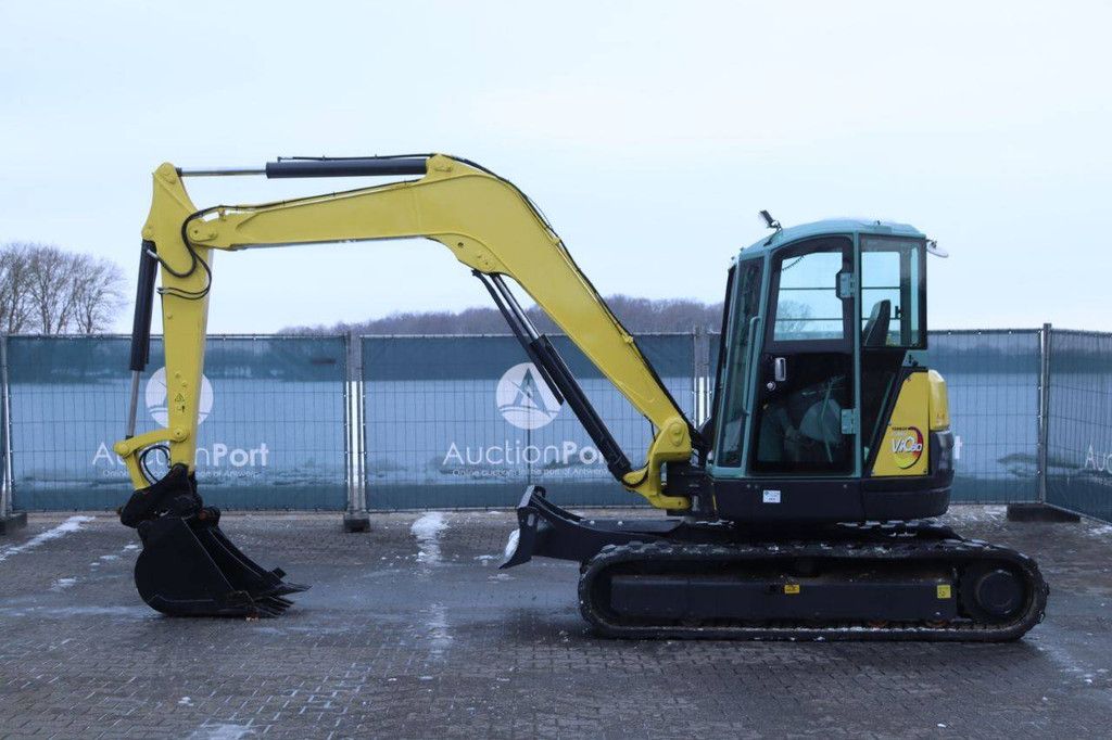 Rupsgraafmachine Yanmar ViO80 Diesel 43.4kW 2015
