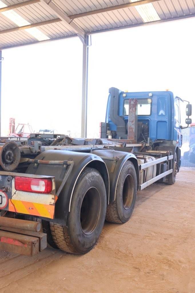 Hooklift system Truck DAF CF85.360 Diesel 2012