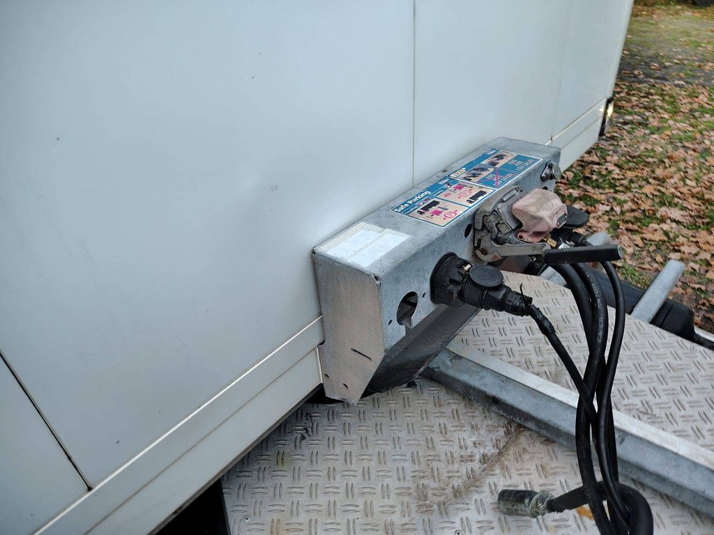 Closed Semi-trailer Vergauwe VF BE 2015